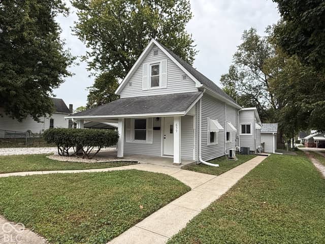 659 E Highland Street, Martinsville, IN 46151, photo 4 of 31
