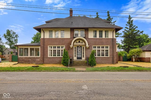 3178 N Pennsylvania Street, Indianapolis, IN 46205, photo 2 of 52