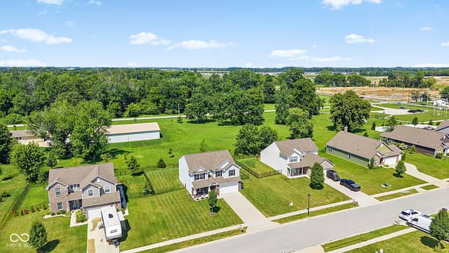 80 Blue Lace Drive, Whiteland, IN 46184, photo 3 of 74