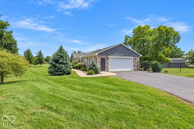 563 W 200 S, Lebanon, IN 46052, photo 5 of 52