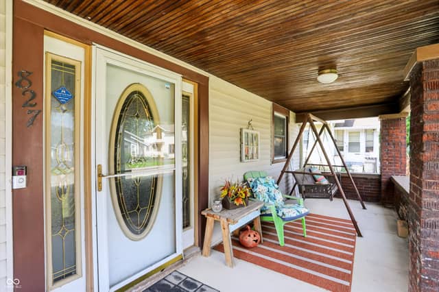 827 E Mills Avenue, Indianapolis, IN 46227, photo 3 of 60