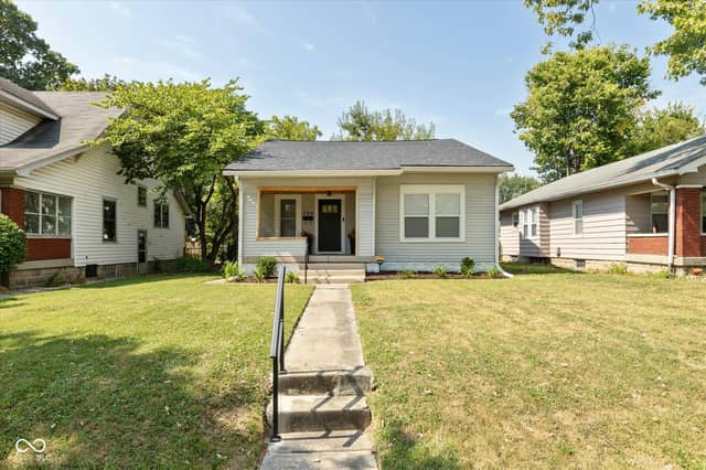 728 N Emerson Avenue, Indianapolis, IN 46219, photo 3 of 22
