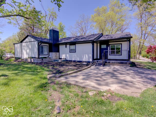 5600 Rockville Road, Indianapolis, IN 46224, photo 2 of 24