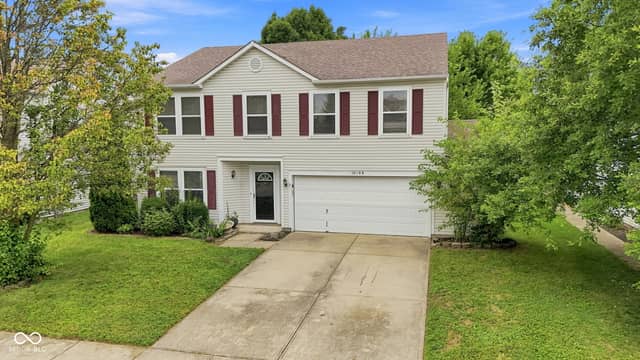 10198 Apple Blossom Circle, Fishers, IN 46038, photo 3 of 35
