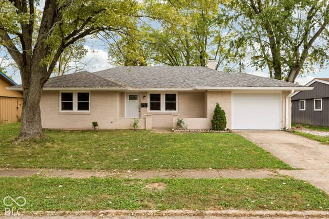 3721 Ireland Drive, Indianapolis, IN 46235, photo 2 of 27