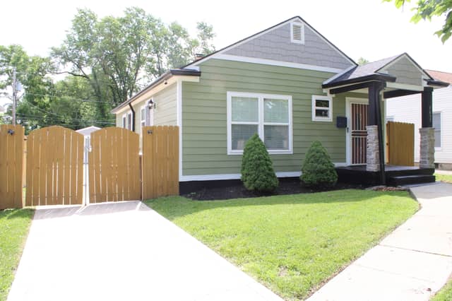 3437 Adams Street, Indianapolis, IN 46218, photo 3 of 75