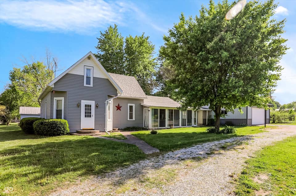 9184 S Geneva Main Street, Flat Rock
