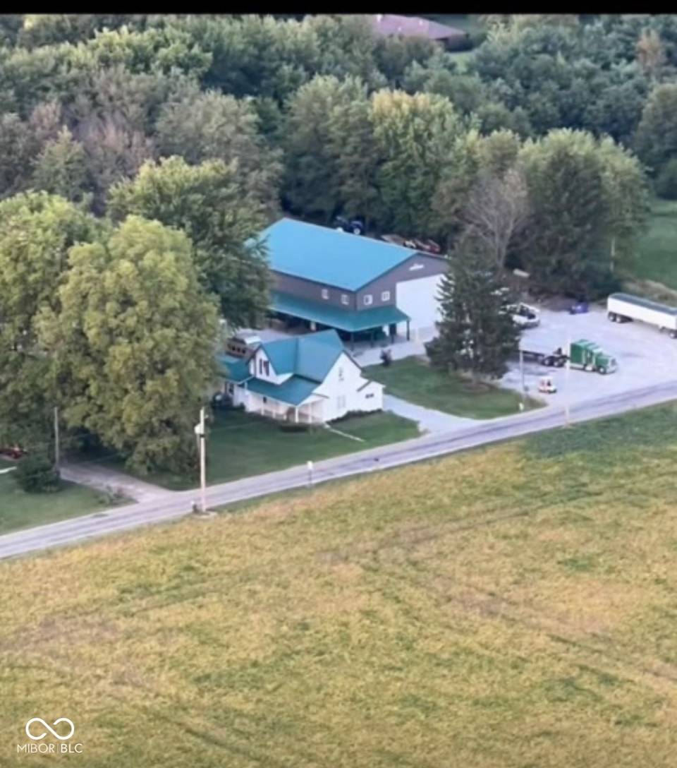 9490 W County Road 700 S, Daleville