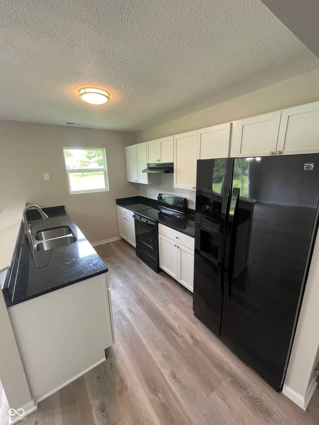 2717 N Rural Street, Indianapolis, IN 46218, photo 4 of 19