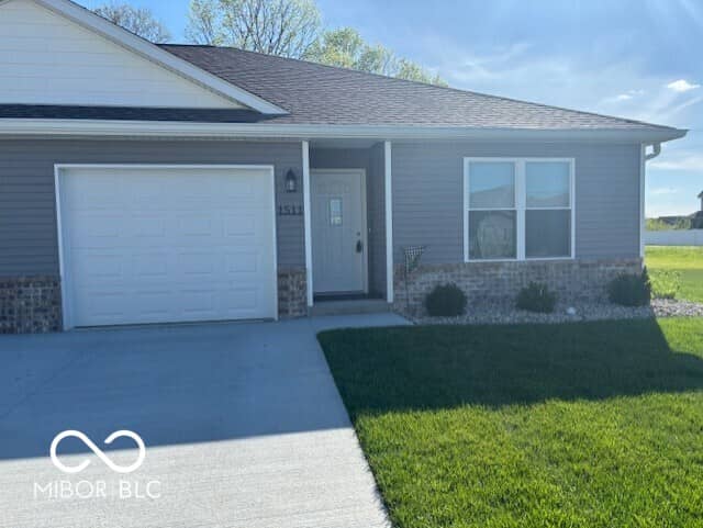 1511 Coen Court, Columbus, IN 47201, photo 1 of 20
