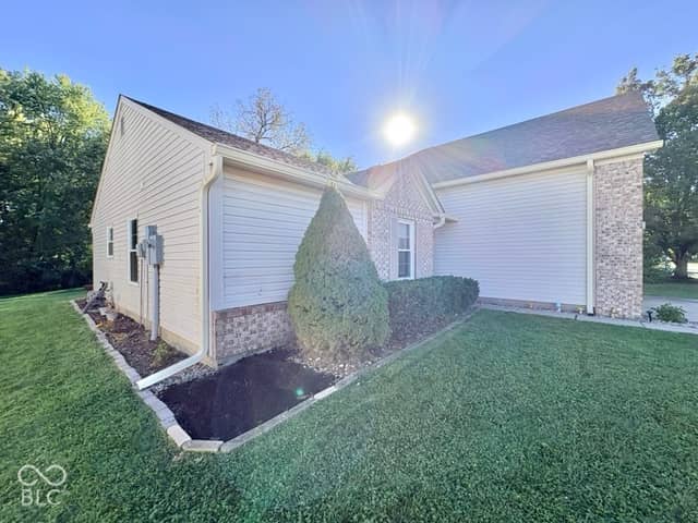 1919 Abbey Lane, Danville, IN 46122, photo 4 of 52