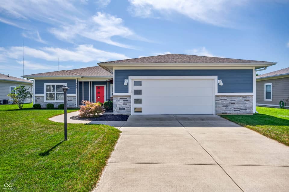 705 N Sobota Way, Trafalgar, IN 46181, photo 1 of 47