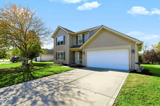1342 Auburn Drive, Brownsburg, IN 46112, photo 3 of 31