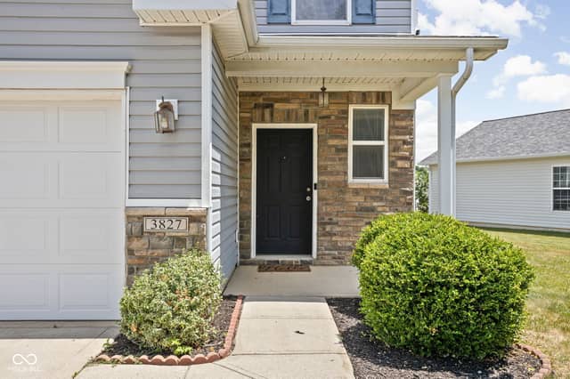 3827 Dusty Sands Road, Whitestown, IN 46075, photo 4 of 42