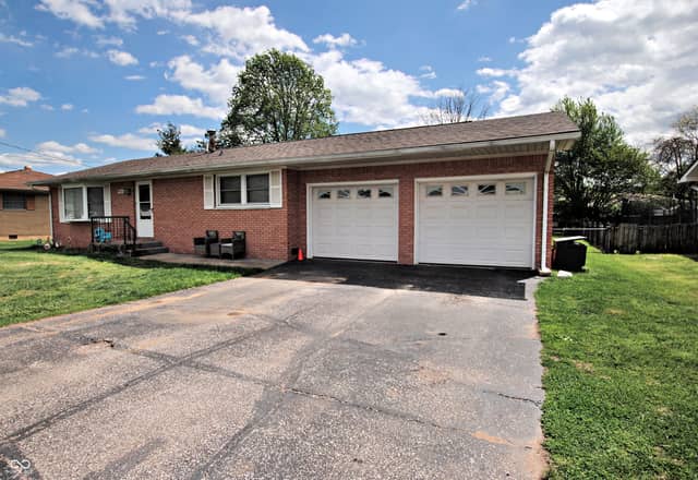 509 Anel Drive, Martinsville, IN 46151, photo 3 of 30