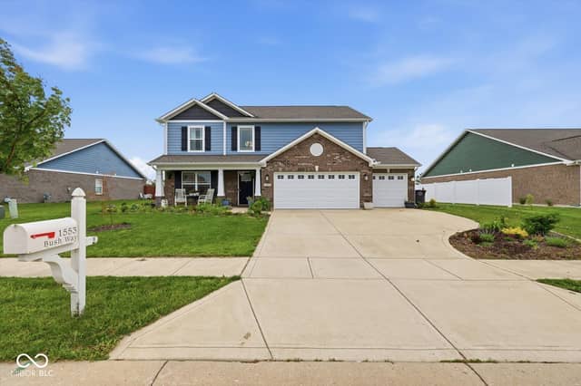 1553 Bush Way, Shelbyville, IN 46176, photo 4 of 47