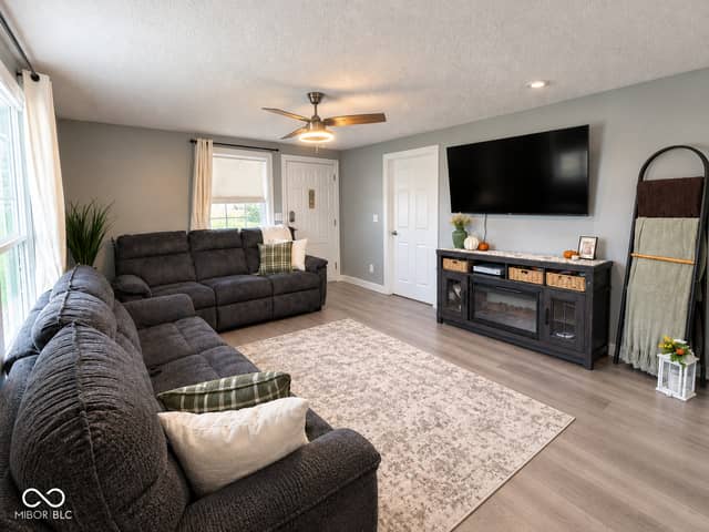 12731 Southeastern Avenue, Indianapolis, IN 46259, photo 3 of 12