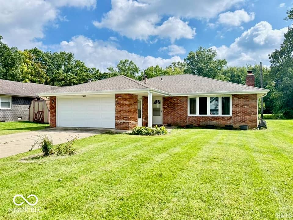 3605 W Torquay Road, Muncie