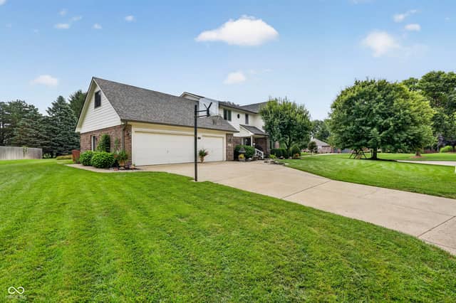 4182 Millstream Road, Greenwood, IN 46143, photo 5 of 63