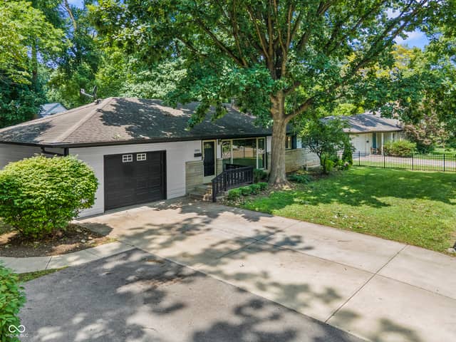 5806 N Rural Street, Indianapolis, IN 46220, photo 4 of 71