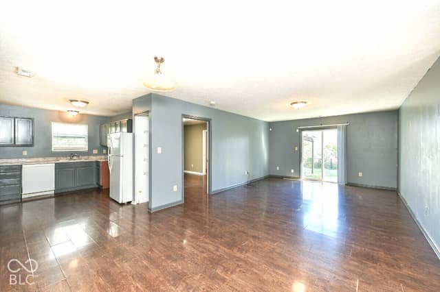 6281 Kelsey Drive, Indianapolis, IN 46268, photo 3 of 16