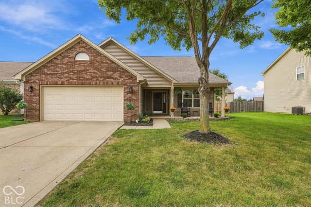 16964 Brigg Court, Westfield, IN 46074, photo 3 of 41