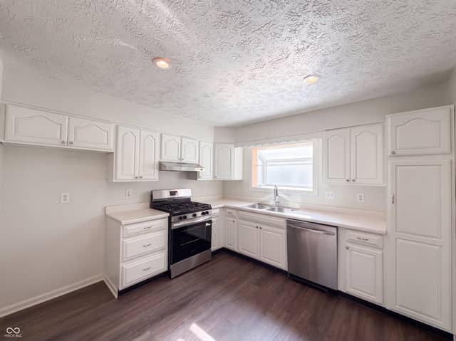 100 Cramer Place, Martinsville, IN 46151, photo 3 of 17
