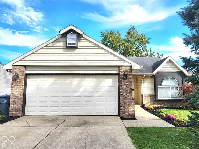5624 Coyote Drive, Anderson, IN 46013, photo 2 of 31