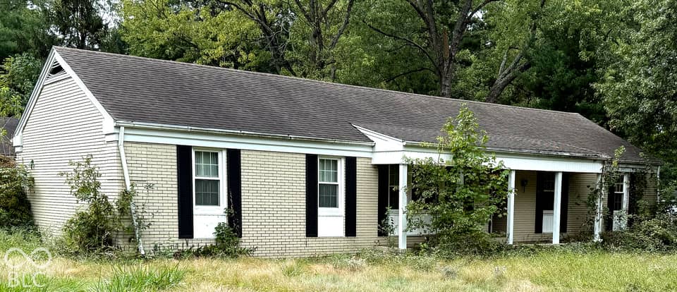 205 E Forest Acres Drive, Brazil, IN 47834, photo 1 of 30