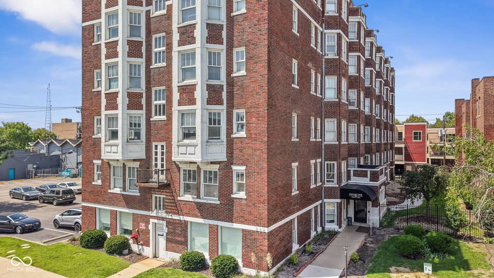 230 E 9th Street #503, Indianapolis