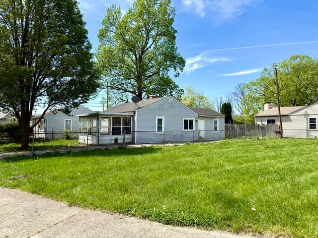 606 Good Avenue, Indianapolis, IN 46219, photo 5 of 32