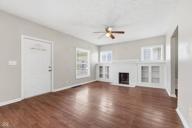 3844 Graceland Avenue, Indianapolis, IN 46208, photo 4 of 36