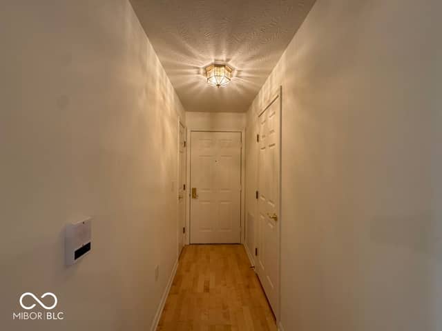5019 Amber Creek Place #311, Indianapolis, IN 46237, photo 4 of 38