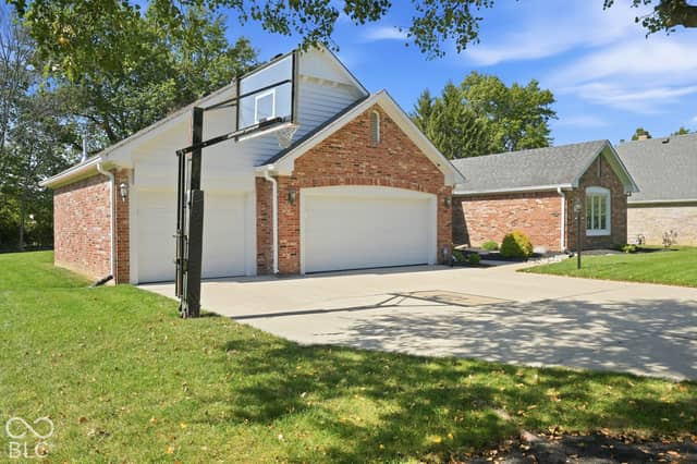 1048 Cobblefield Way, Greenfield, IN 46140, photo 3 of 50