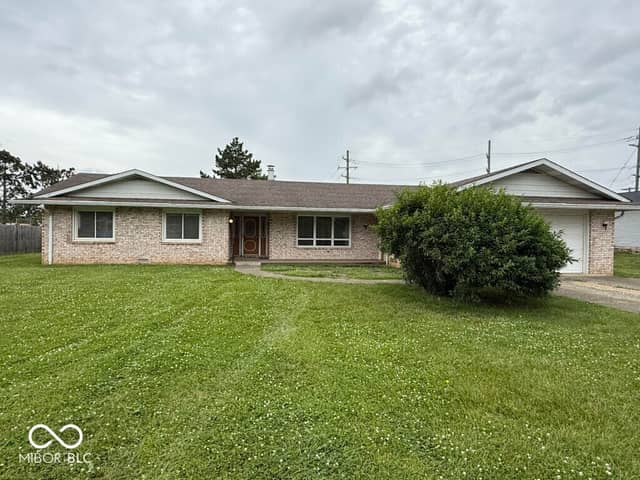 1605 Cedar Drive, New Castle, IN 47362, photo 2 of 30