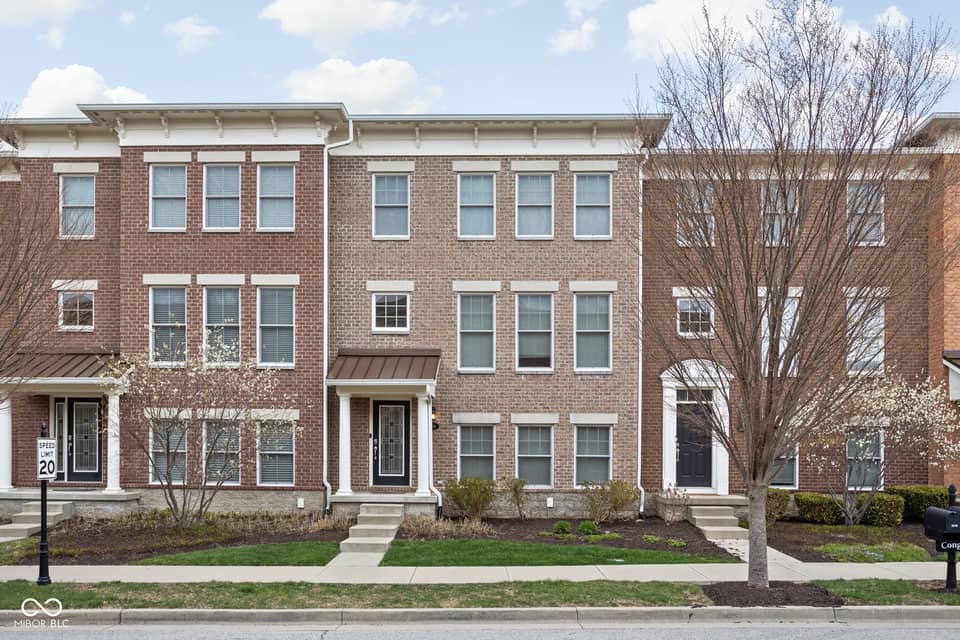 2618 Congress Street, Carmel, IN 46032, photo 1 of 27