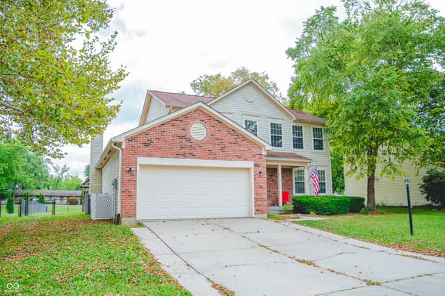 1163 Clark Drive, Greenwood, IN 46143, photo 4 of 28