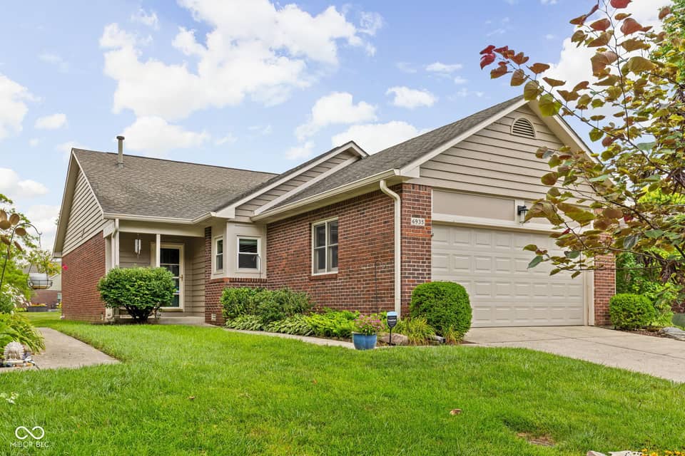 6935 Steinmeier Drive W, Indianapolis