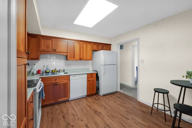 5503 Vin Rose, Indianapolis, IN 46226, photo 4 of 24