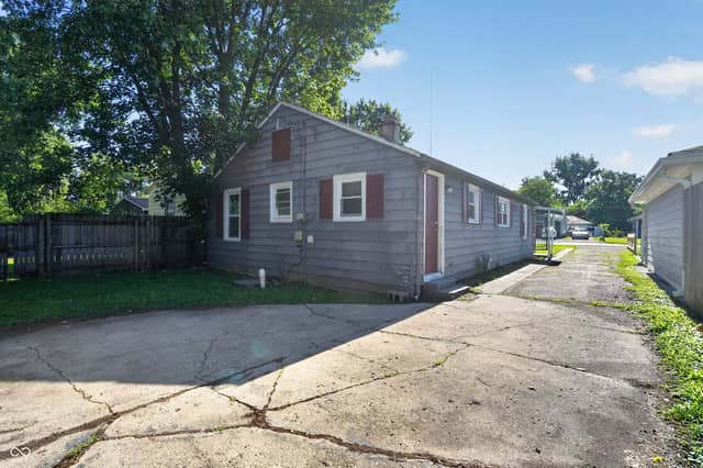 2230 N Butler Avenue, Indianapolis, IN 46218, photo 5 of 32