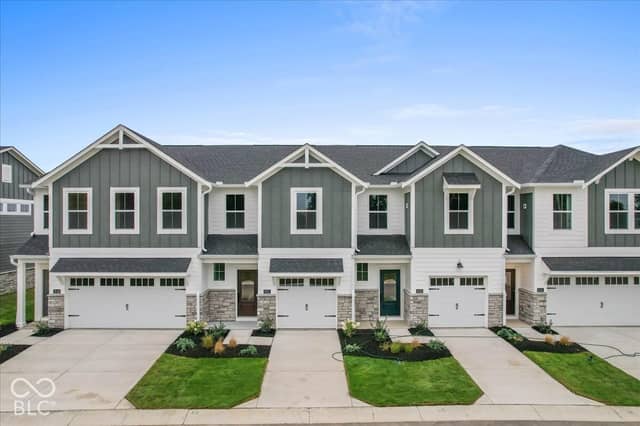 6151 Mill Hill Way #300-402, McCordsville, IN 46055, photo 3 of 33
