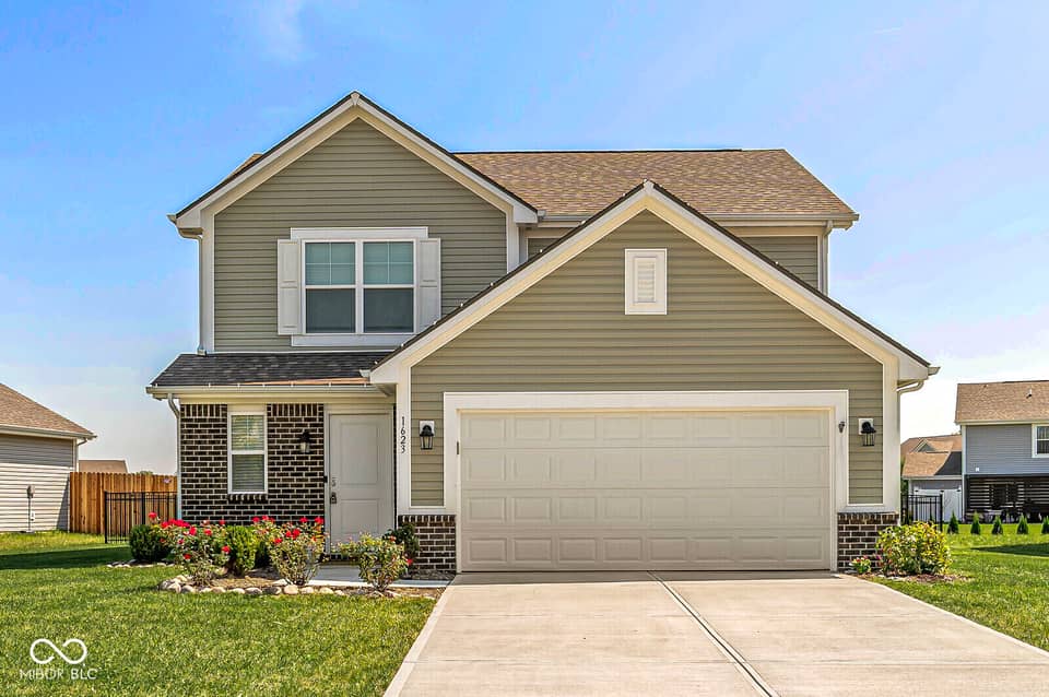 1623 N Regatta Drive, Greenfield