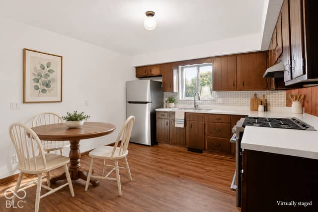 227 N Munsie Street, Indianapolis, IN 46229, photo 5 of 41