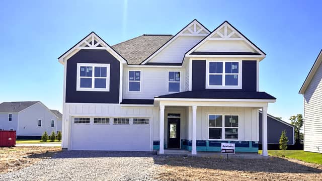 1639 Winn Court, Fortville, IN 46040, photo 2 of 52