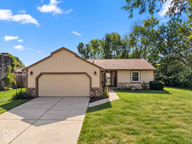 1309 Stymie Court, Indianapolis, IN 46217, photo 2 of 31