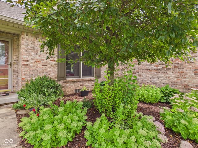 1413 N Fairview Avenue, Alexandria, IN 46001, photo 4 of 25