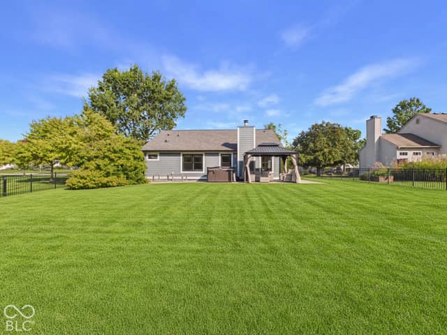 8801 Harrison Parkway, Fishers, IN 46038, photo 5 of 41