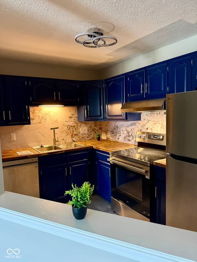 1763 Wellesley Lane #2-A, Indianapolis, IN 46219, photo 5 of 30