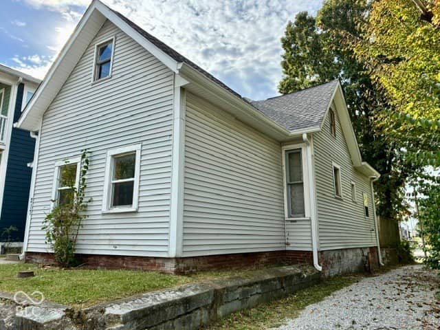 217 E Morris Street, Indianapolis, IN 46225, photo 3 of 20