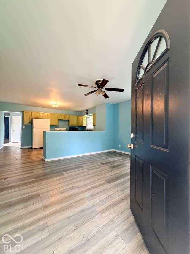 2430 Foltz Street, Indianapolis, IN 46241, photo 5 of 39